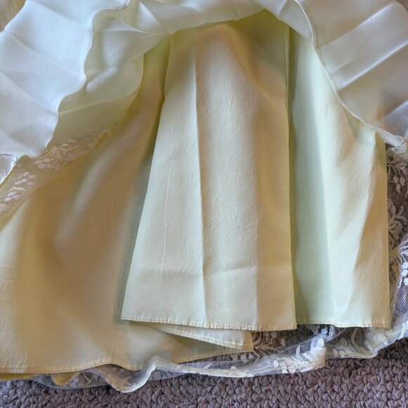 Vintage 1950s Butter Yellow Chiffon Lace Formal Dress | Prom / Party | XS/S - Picture 7 of 9
